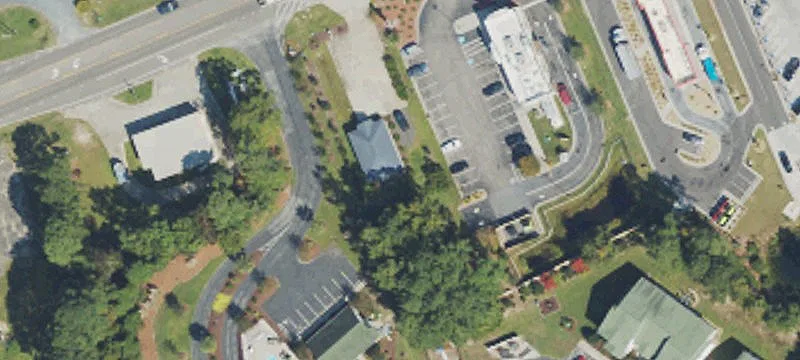4465 Main St