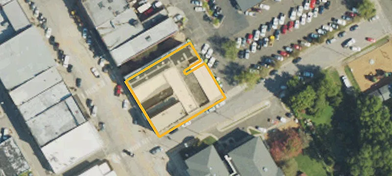 109 Little John St