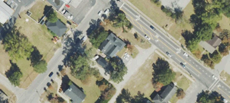 202 3rd St