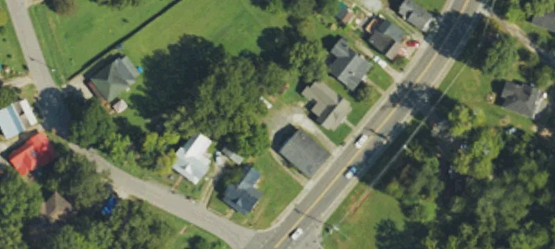 218 Lewis St