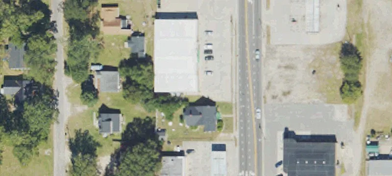 Walnut St