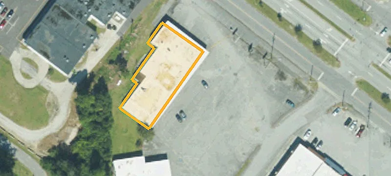 102 Trader Ave