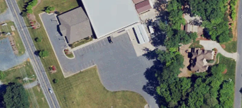1495 Main St