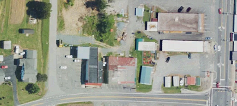 204 3rd St