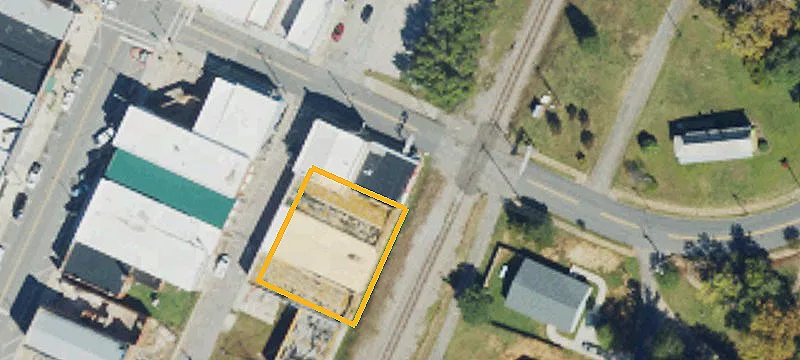 105 Mason St