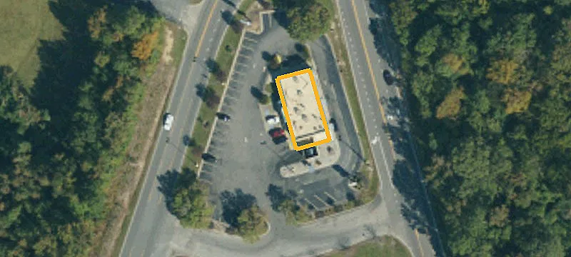 1601 Main St