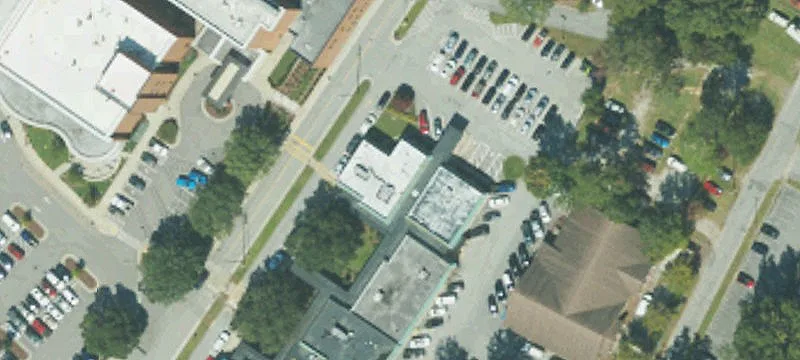 800 Ray Leggett Way