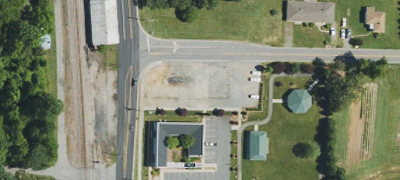 Main St