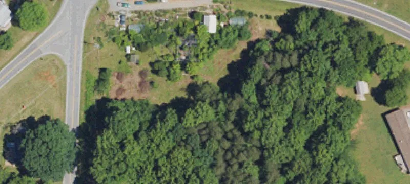 1018 Nc 704th E Hwy