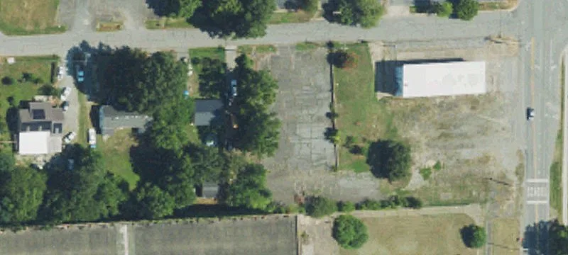 1821 Hilton Rd