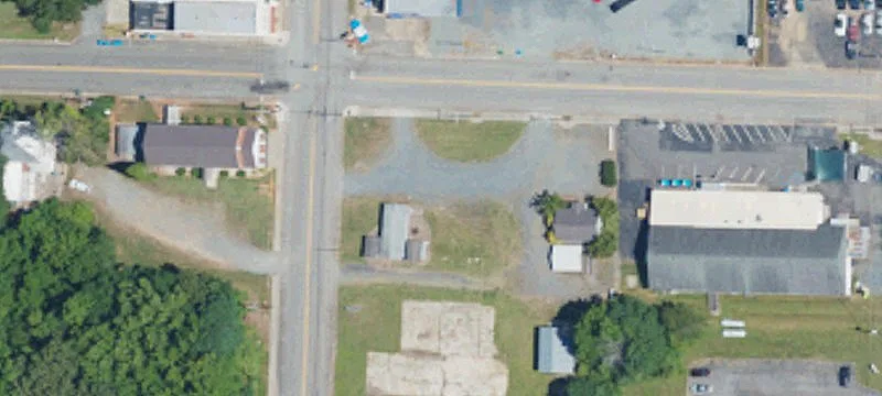 Main St