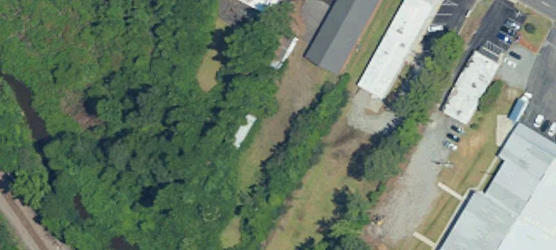 442 Broad Ave