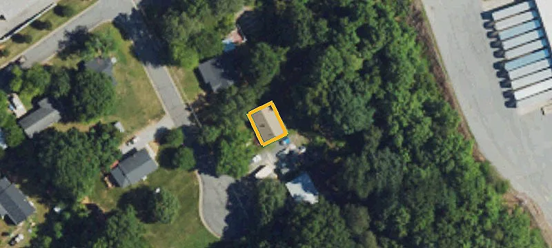 121 Park Dr