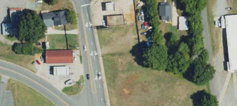 Maple Ave