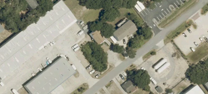 302 Lk Dr
