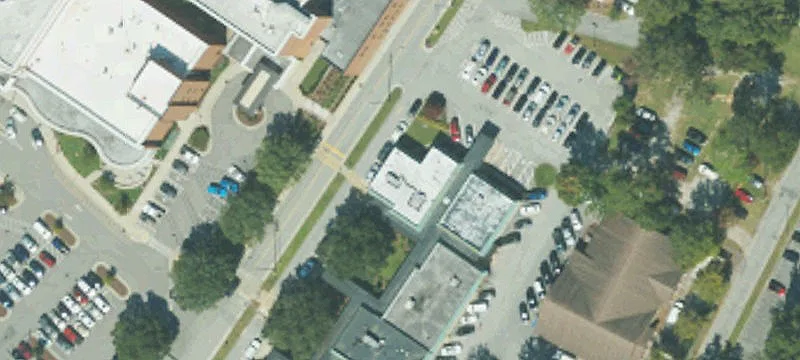800 Ray Leggett Way