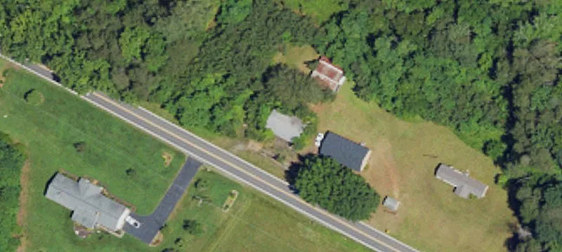 2051 Nc 704th E Hwy