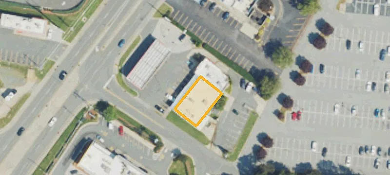 713 Main St