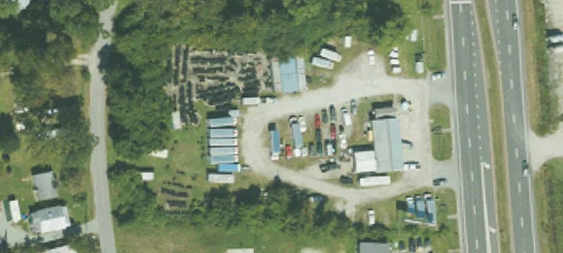 1215 Us 17th N Hwy