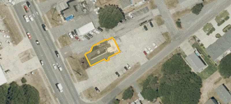 1703 Croatan Hwy