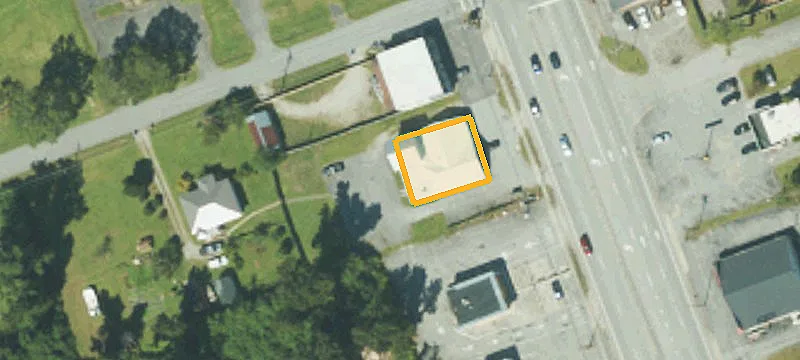 506 Main St