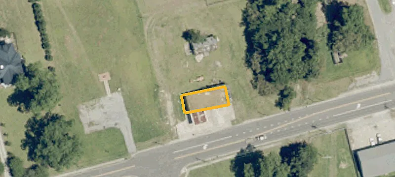 606 Main St