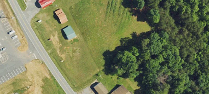 704 Hwy E Hwy