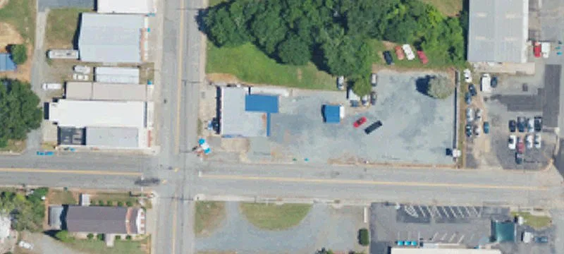 201 Main St