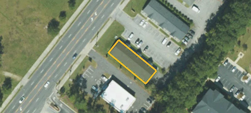 1425 Glenburnie Rd