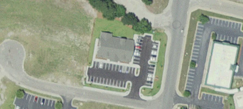 102 Superior Dr