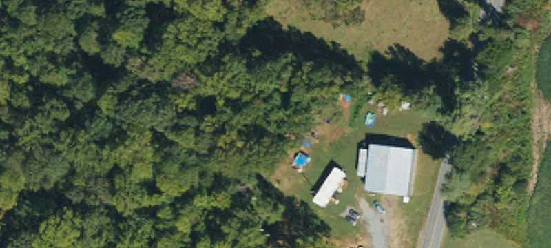 911 Daniels Rd