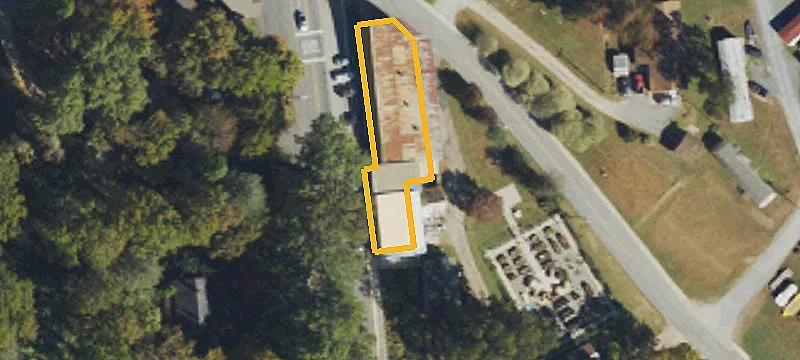 128 Main St