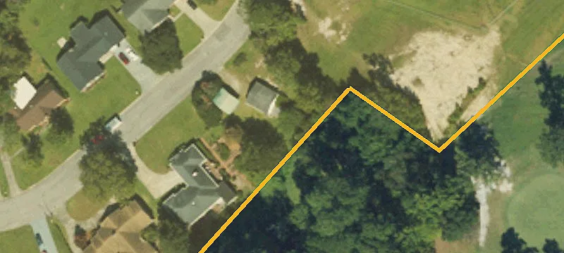 515 University Dr