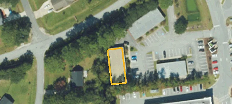 2002 Glenburnie Rd