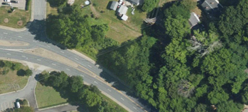 Lincoln St