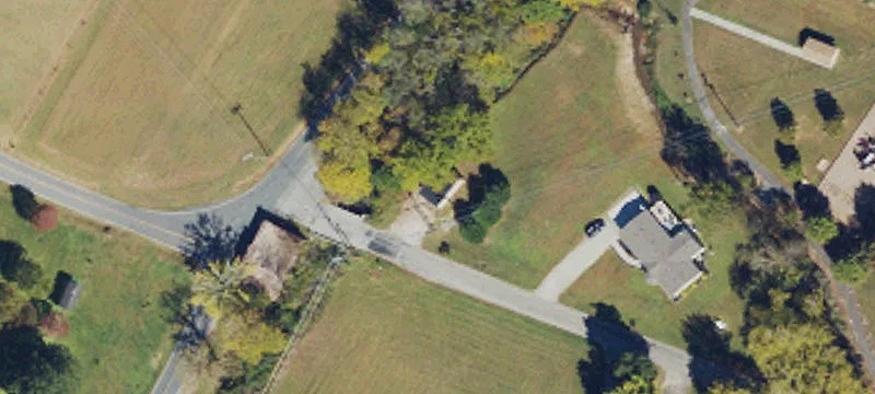 21 School House Dr