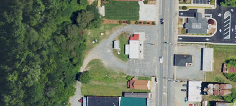 419 Main St