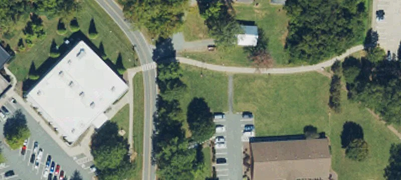 Manning Ave