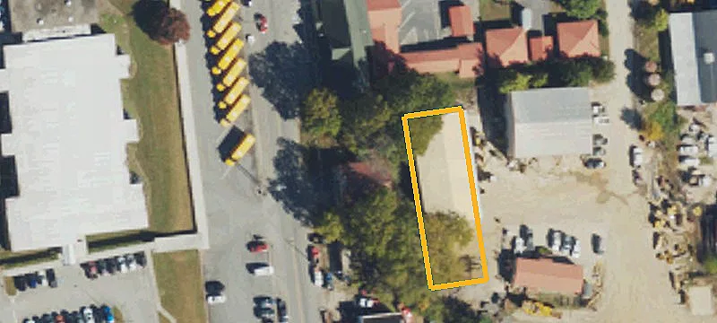 240 Main St