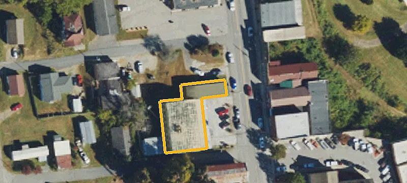 51 Main St