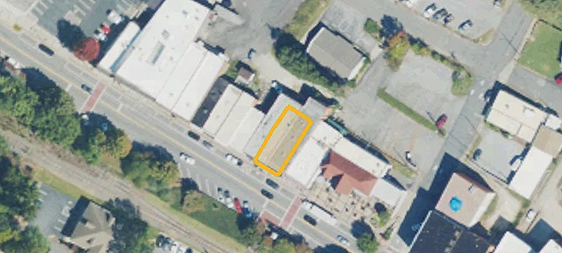82 Trade St