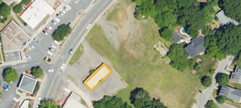 419 Main St