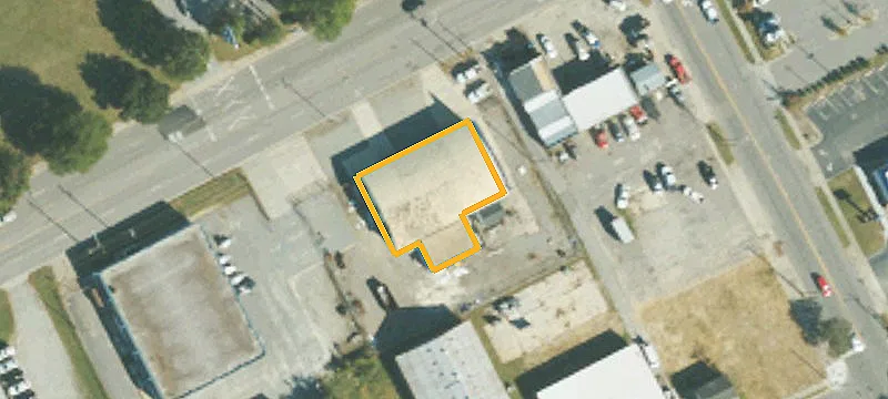 105 Howard Ave