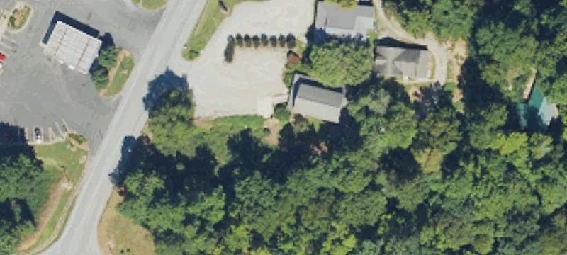 1487 Ozone Dr
