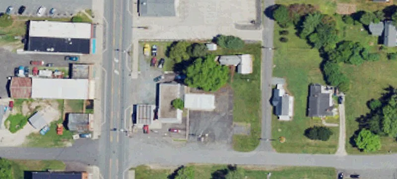 206 Main St