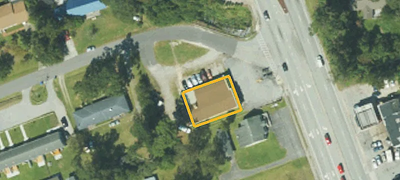 400 Main St