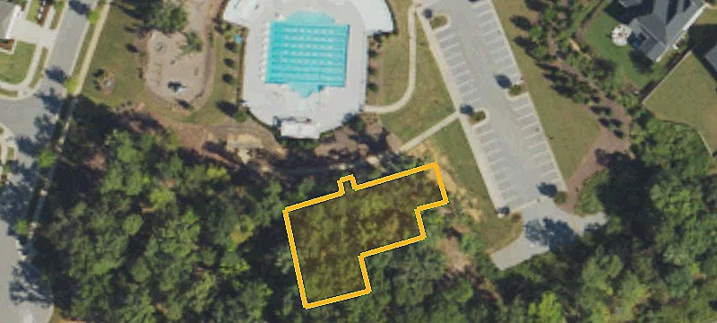 516 Ancient Oaks Dr