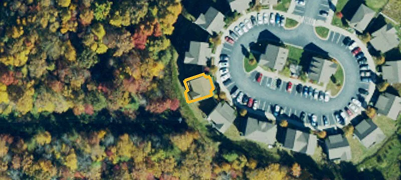 180 Parkwood Cir