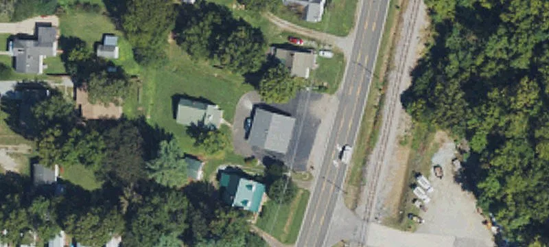 1229 Main St