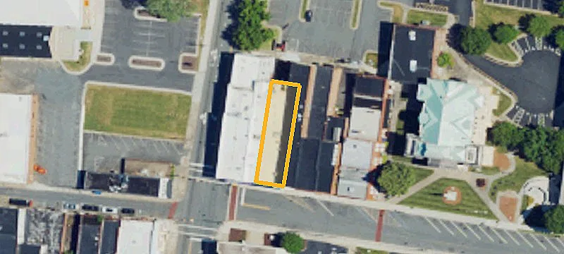 105 Worth St